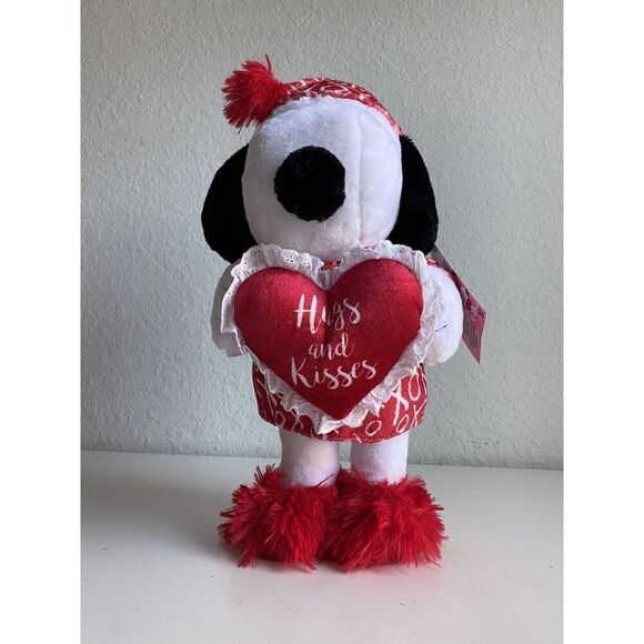 Peanuts SNOOPY Valentines Greeter Heart Pajamas And Slippers Hat Hugs Kisses NEW - Picture 10 of 13